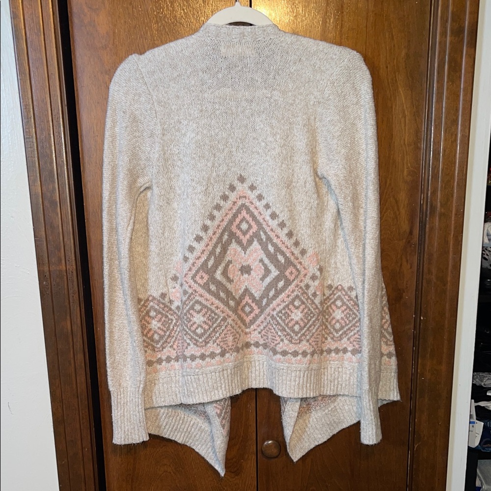 Hollister Gray and Pink Geometric Cardigan - Picture 3 of 4